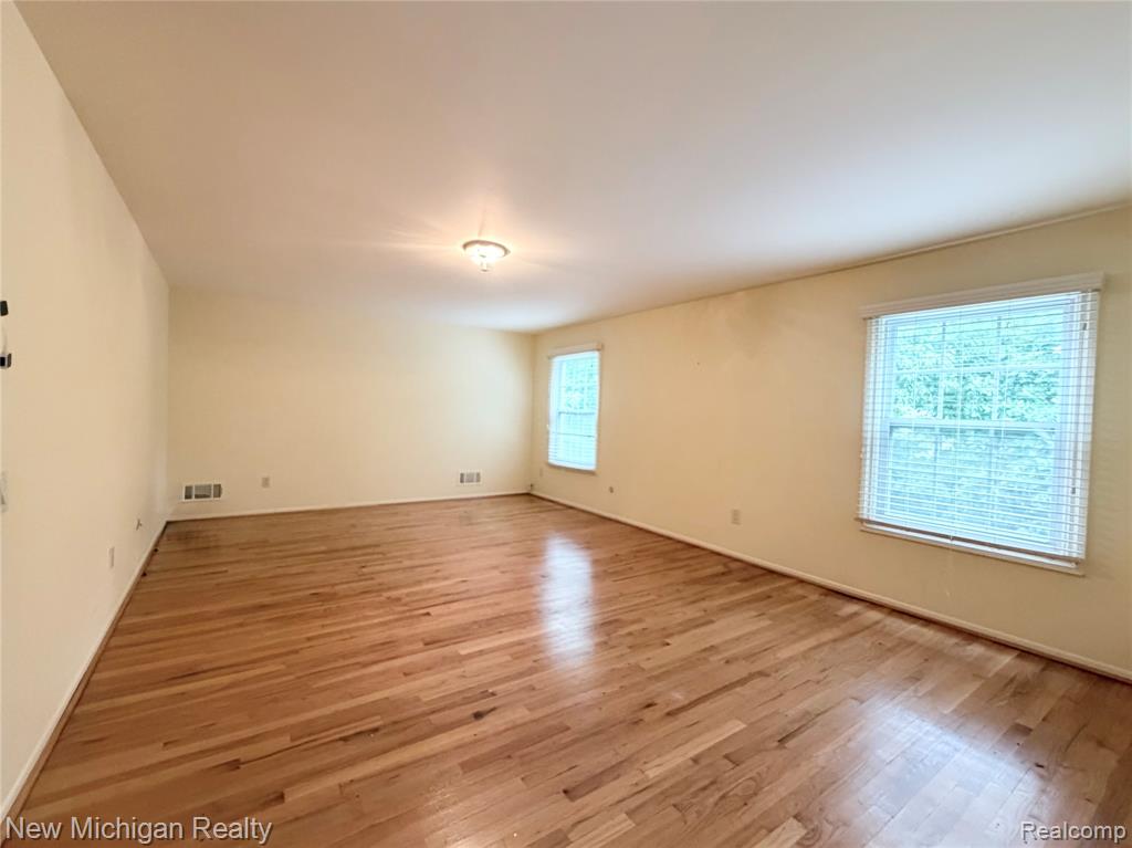 5937 Red Coat Lane, West Bloomfield, MI — Photo 18