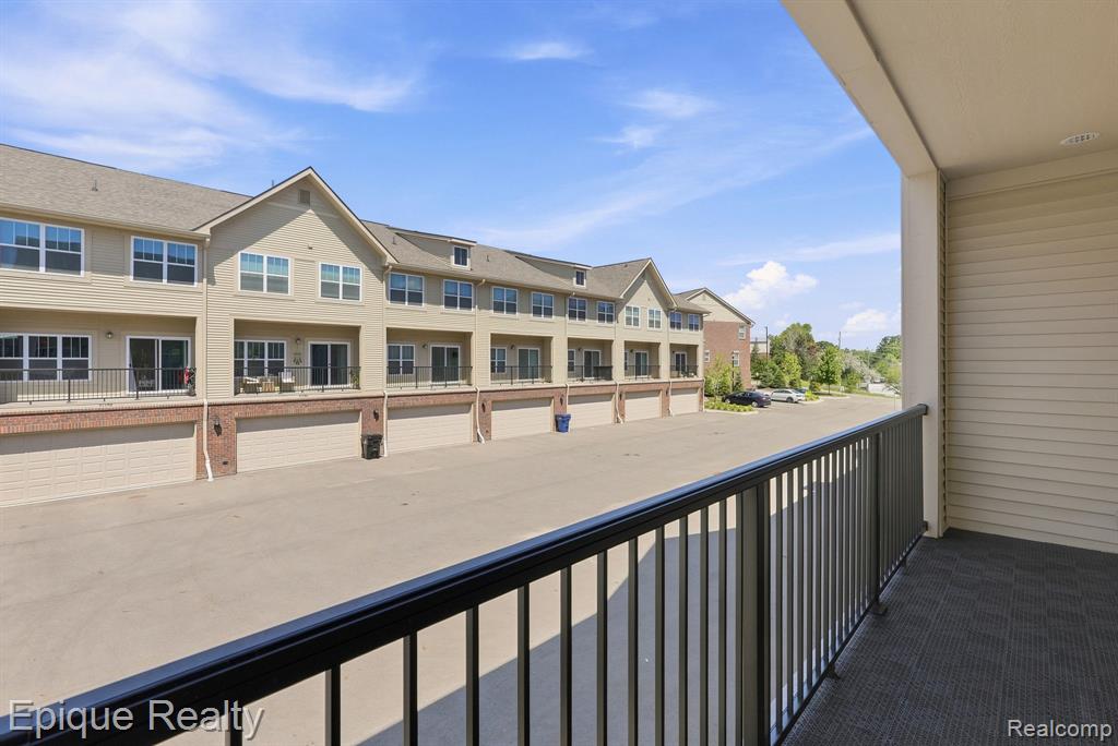 25495 Grandview Lane, 25, Novi, MI — Photo 23