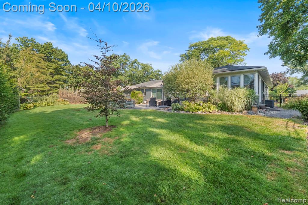 31700 Nixon Street, Beverly Hills, MI 48025 — Photo 56