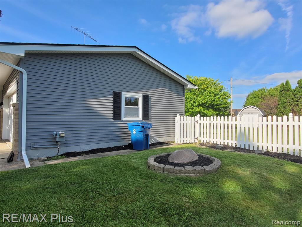 433 WISLER Street, Davison, MI 48423 — Photo 37
