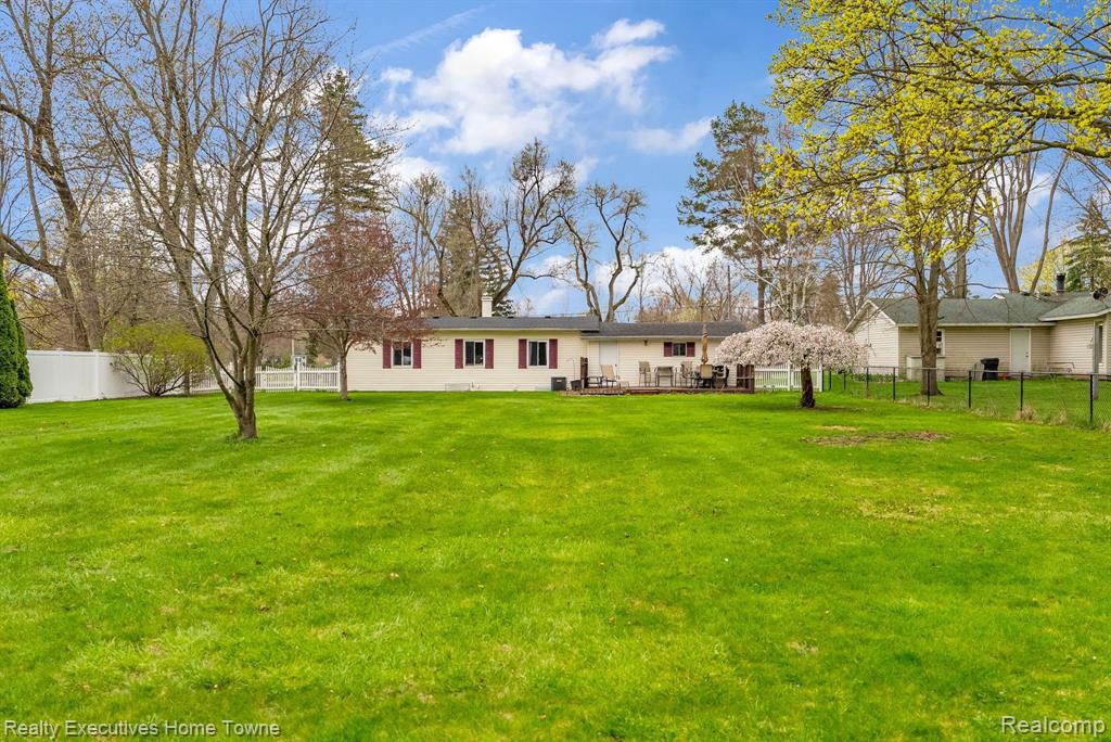 533 RUST PARK Drive, Grand Blanc, MI 48439 — Photo 34