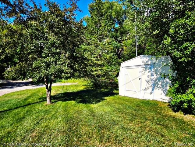 470 Oak Grove Drive, Lake Orion, MI 48362 — Photo 10