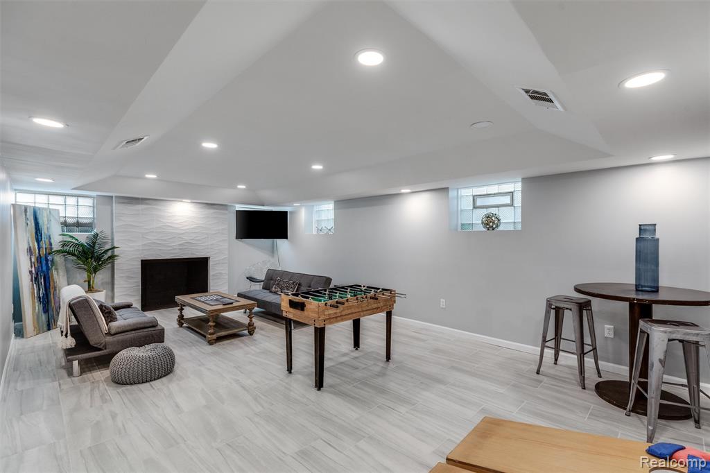 17200 Pontchartrain Boulevard, Highland Park, MI 48203 — Photo 36