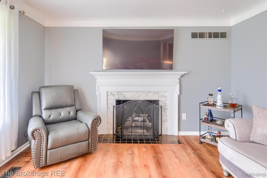 9223 Lapeer Road, Davison, MI 48423 — Photo 19
