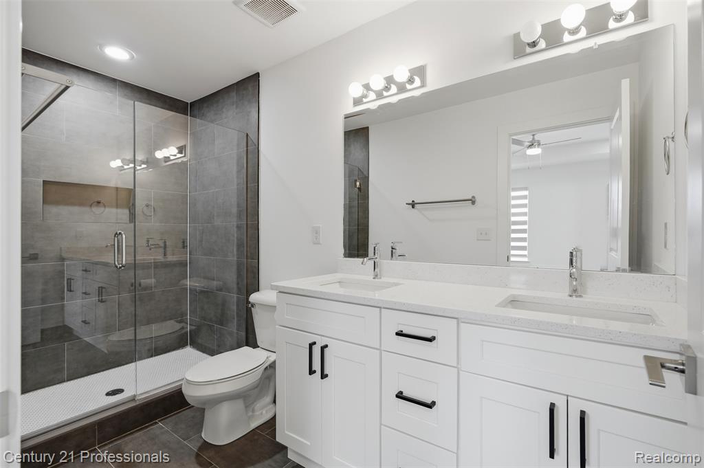 2917 Summers Place, Troy, MI 48084 — Photo 23
