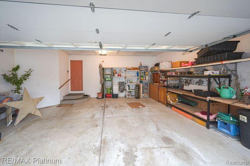 7567 Radcliffe, 55, Brighton, MI 48114 — Photo 40