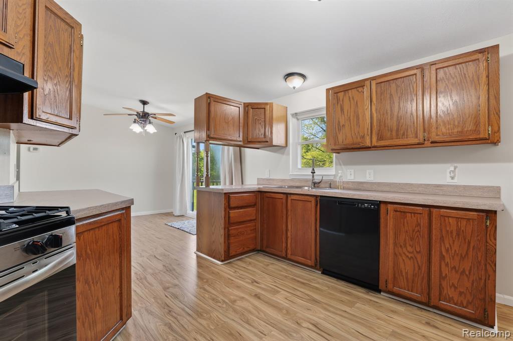 4050 Thompson Road, Linden, MI 48451 — Photo 14