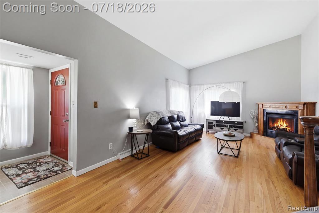 8825 Nebraska Street, Livonia, MI 48150 — Photo 8