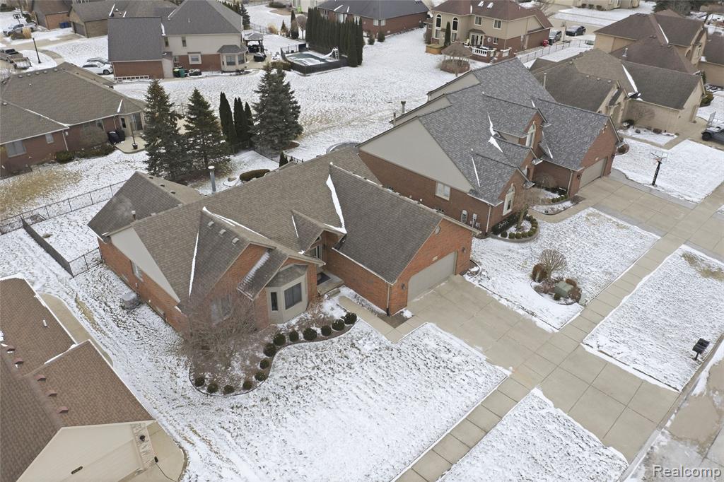 48274 Beacon Square Drive, Macomb, MI 48044 — Photo 50