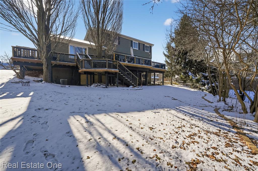 564 Dorchester Way, Milford, MI 48381 — Photo 55