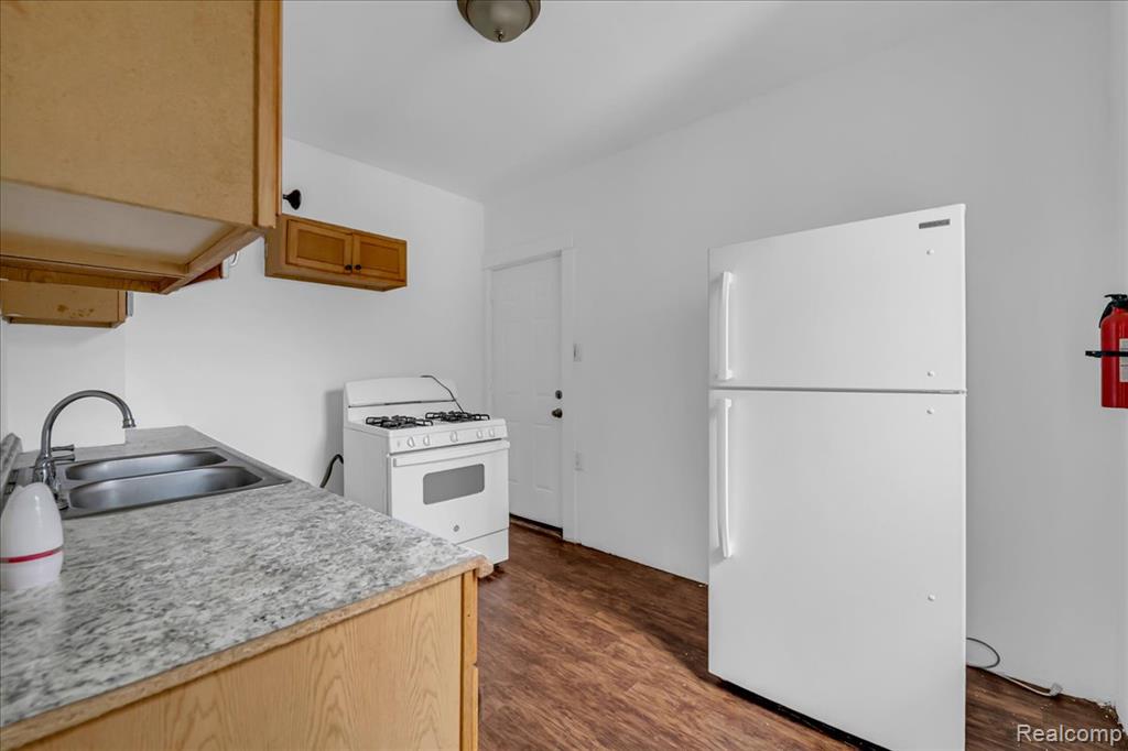7263 Senator Street, Detroit, MI 48209 — Photo 35