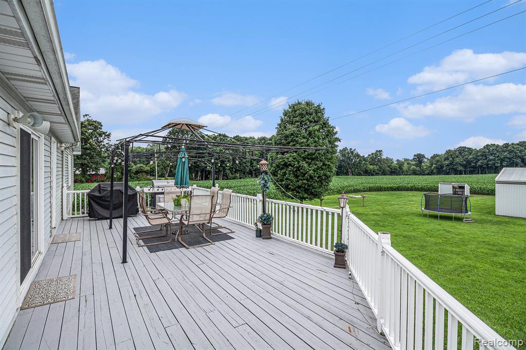 4915 Bell Oak Road, Webberville, MI 48892 — Photo 21