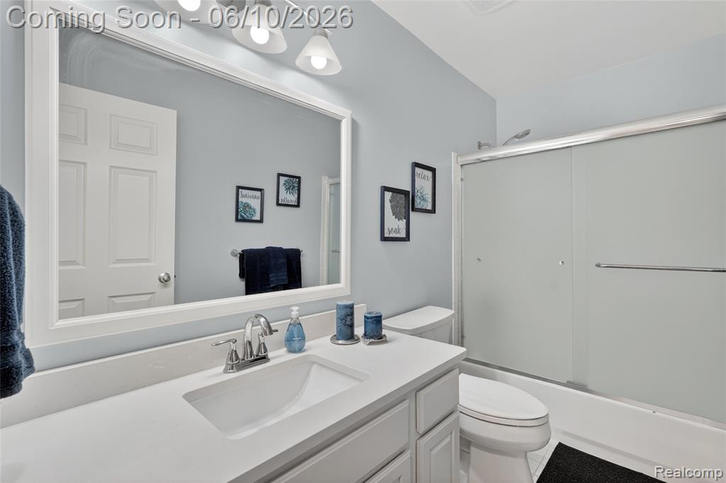 2004 Palmer Drive, Wixom, MI 48393 — Photo 23