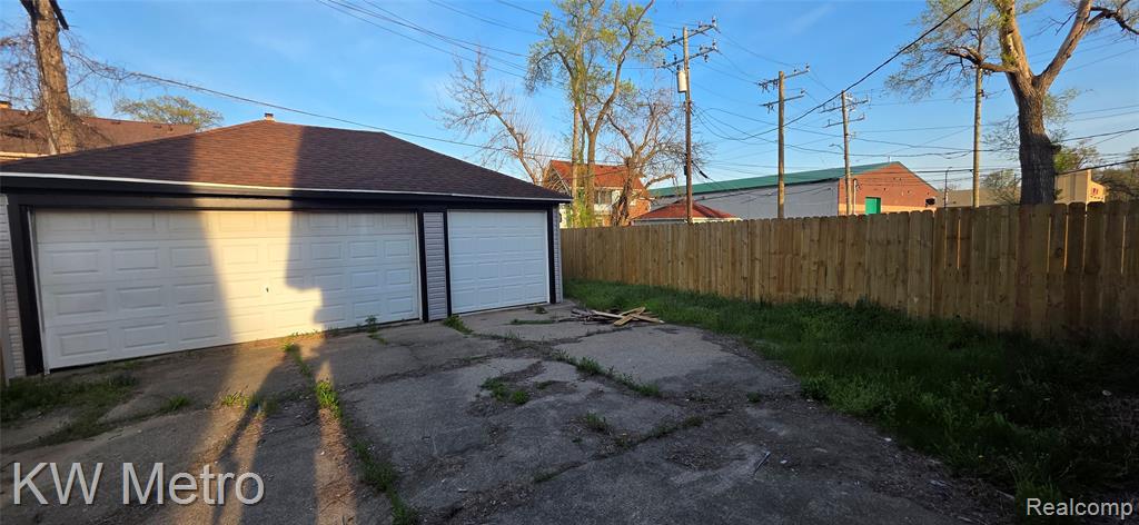 17144 Greenlawn Street, Detroit, MI 48221 — Photo 45