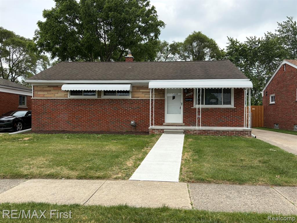 25184 Collingwood Street, Roseville, MI 48066 — front exterior