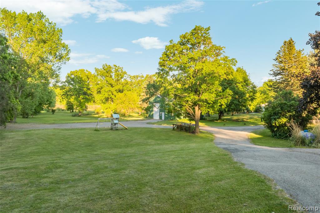 8460 Fish Lake Road Road, Holly, MI 48442 — Photo 38
