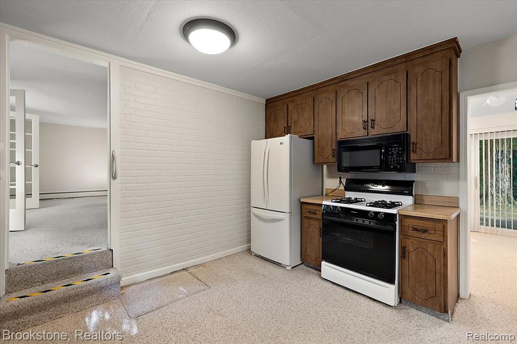 728 E Romeo Road, Oakland, MI — Photo 29