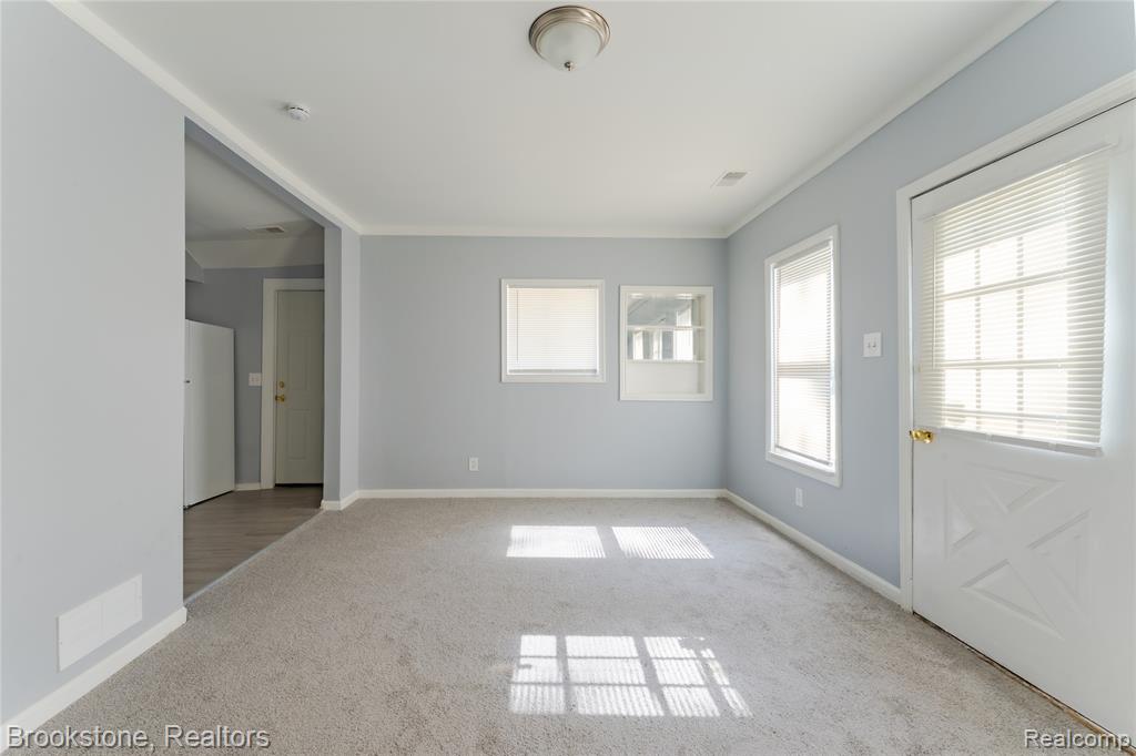 841 Orlando Avenue, Pontiac, MI 48340 — Photo 6