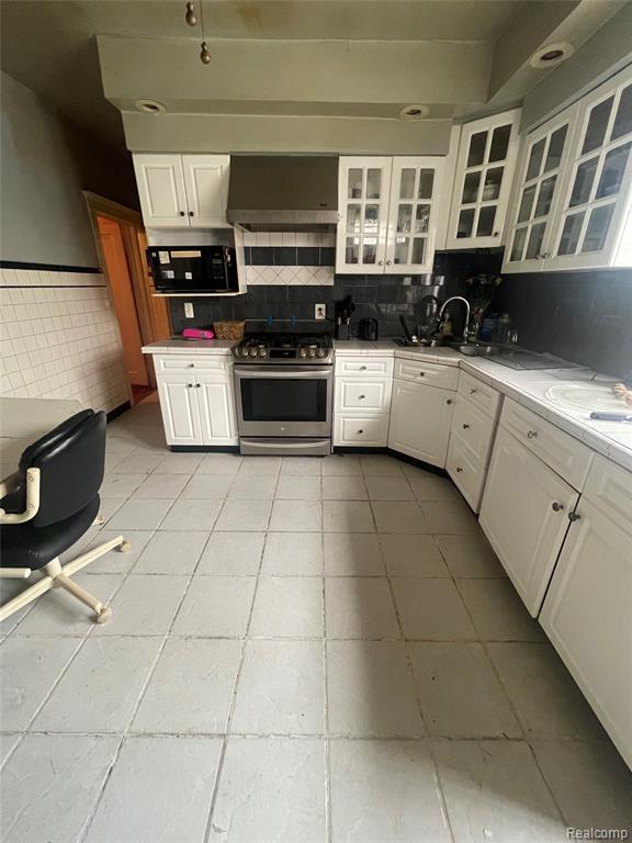 3521 Harding Street, Detroit, MI 48214 — Photo 48