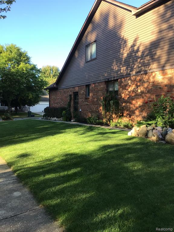 48 Rosemary Street, Lapeer, MI 48446 — Photo 68