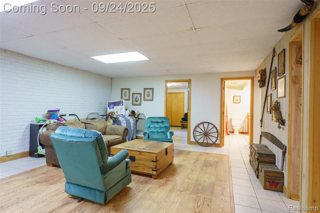 9511 W Allen Road, Fowlerville, MI 48836 — Photo 41