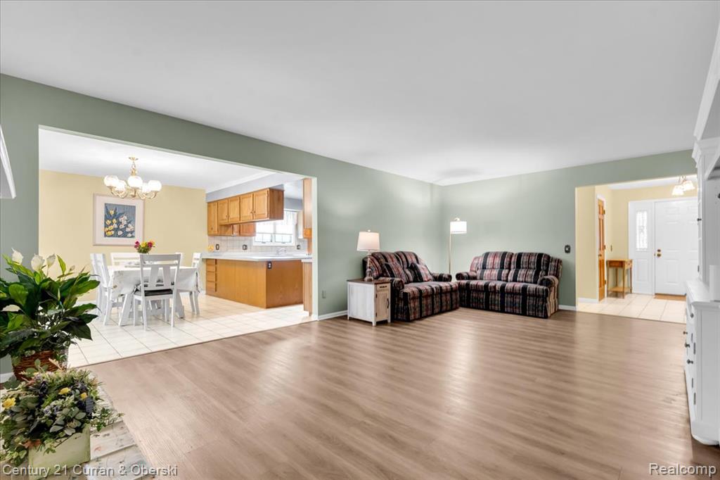 13741 Chestnut Street, Southgate, MI 48195 — Photo 7