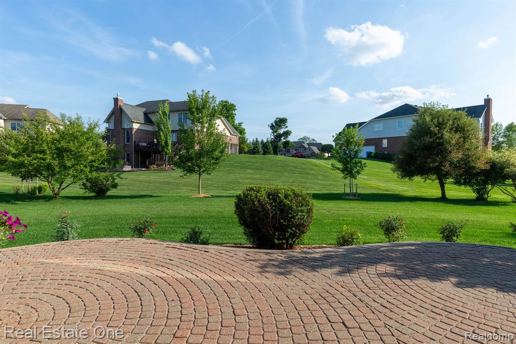 3755 S Century Oak Circle, Oakland, MI — Photo 43