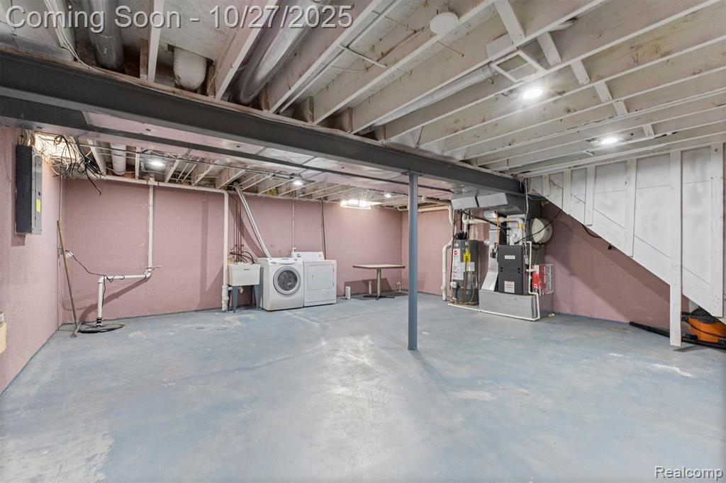 4209 Monroe Street, Dearborn Heights, MI 48125 — Photo 28