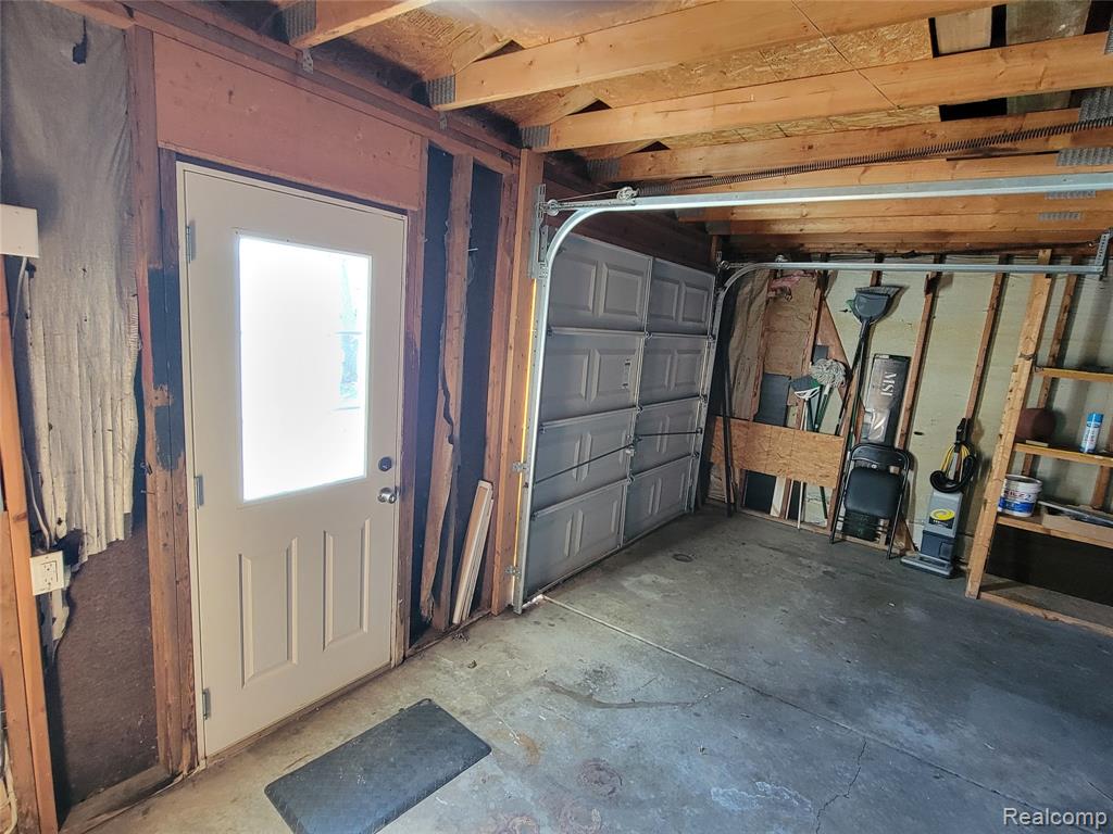 9333 Katherine Street, Taylor, MI 48180 — Photo 33