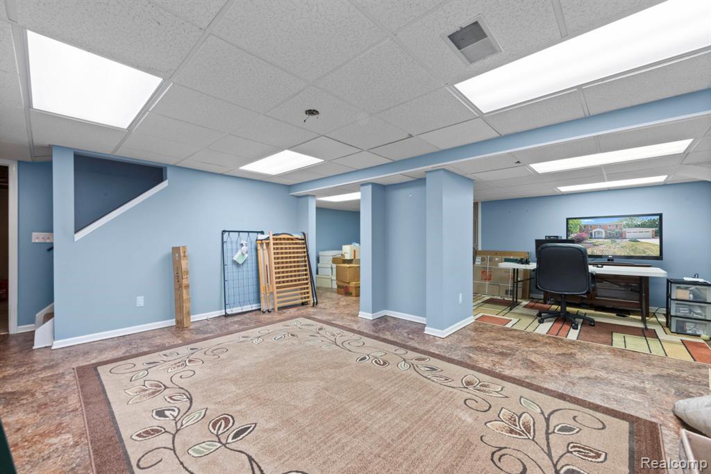 871 Spartan Drive, Rochester Hills, MI 48309 — Photo 43