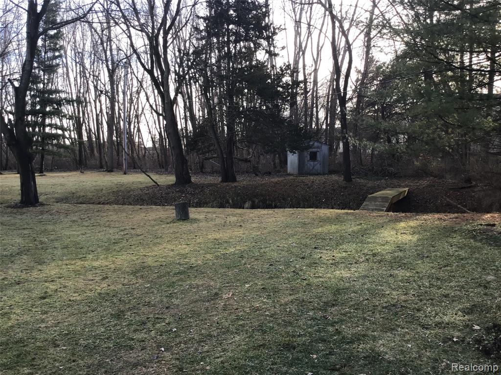 7640 Garland, Washington, MI — Photo 10