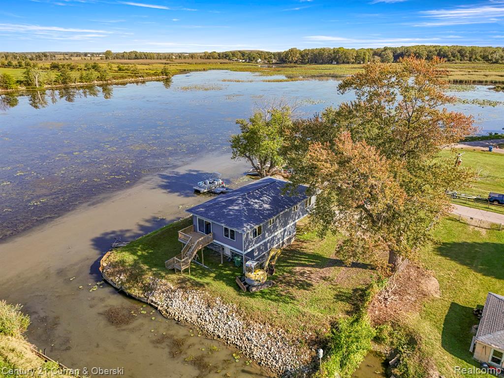6809 Lakeshore Drive, Newport, MI 48166 — Photo 48