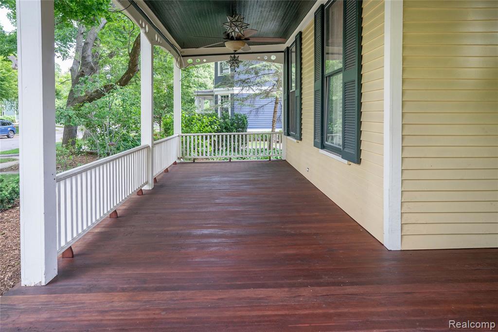 549 W Dunlap Street - Photo 4