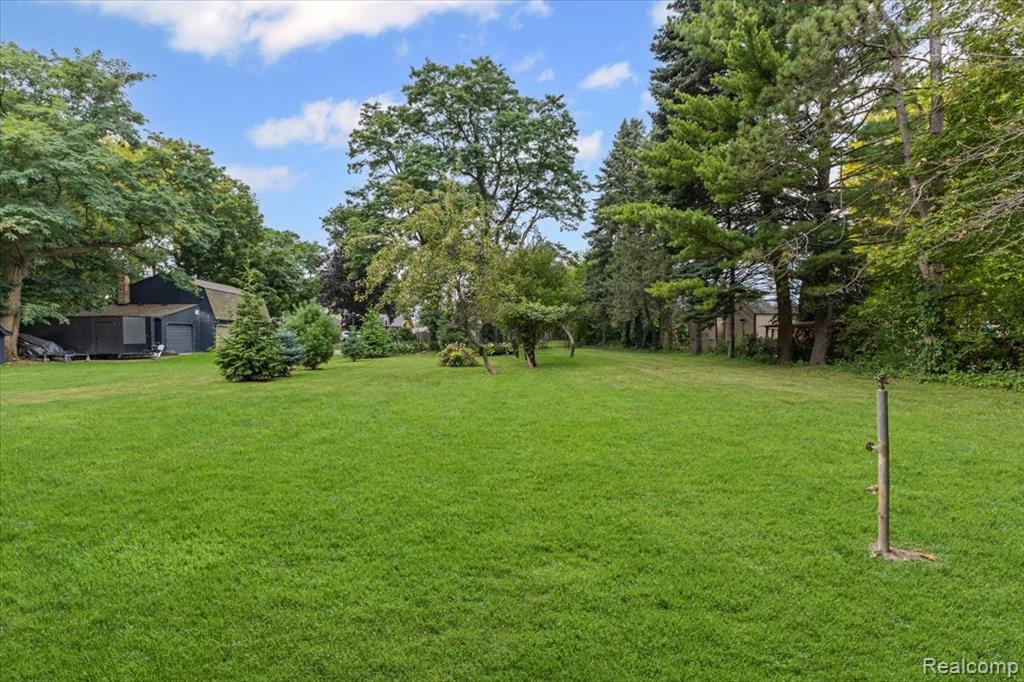49222 Fairchild Road, Macomb, MI 48042 — Photo 23