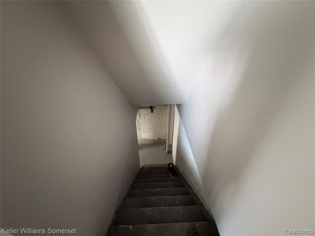 12930 Hayes Street, Detroit, MI 48205 — Photo 31