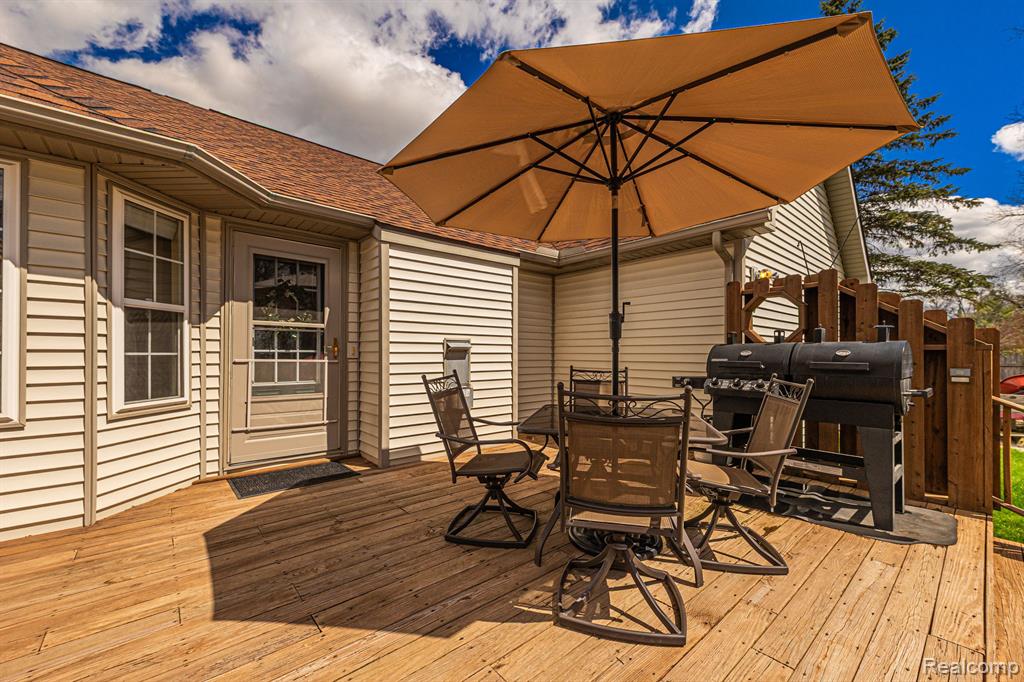 790 1ST Street, Fenton, MI 48430 — Photo 29