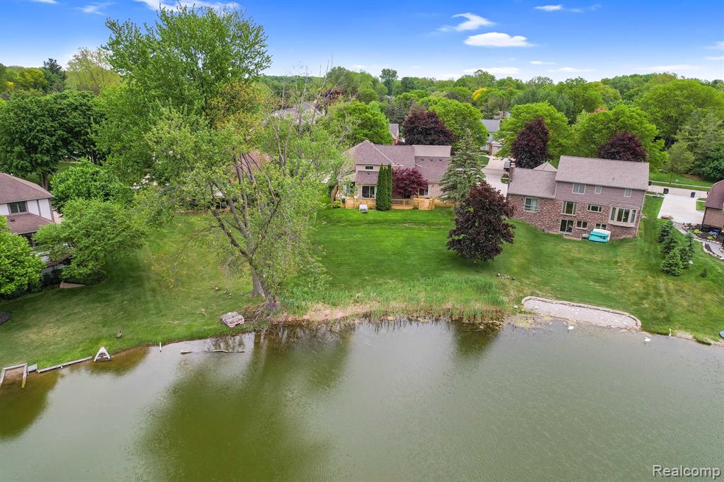 6655 MOUNTAIN Drive, Troy, MI 48098 — Photo 46