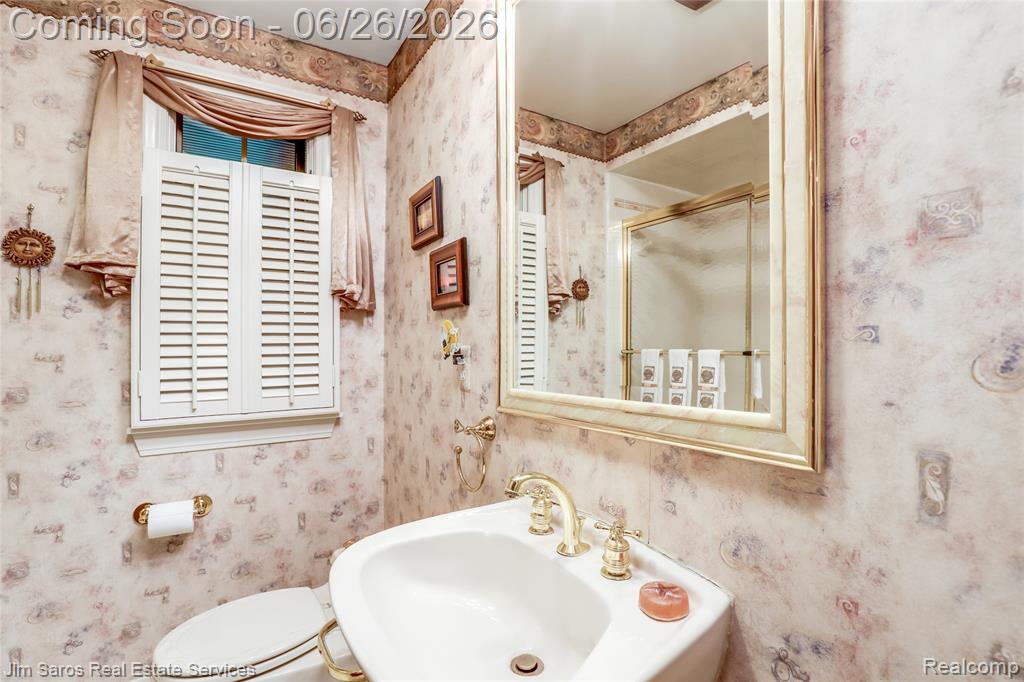 764 Harcourt Road, Grosse Pointe Park, MI 48230 — Photo 13