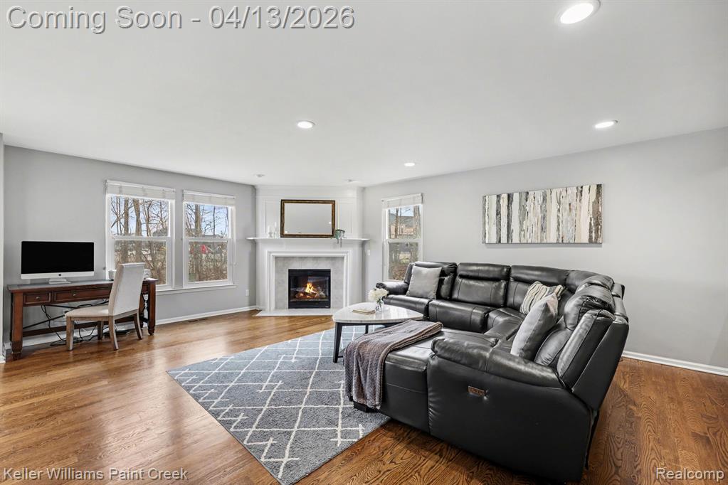18124 Bayside Drive, Macomb, MI 48042 — Photo 8