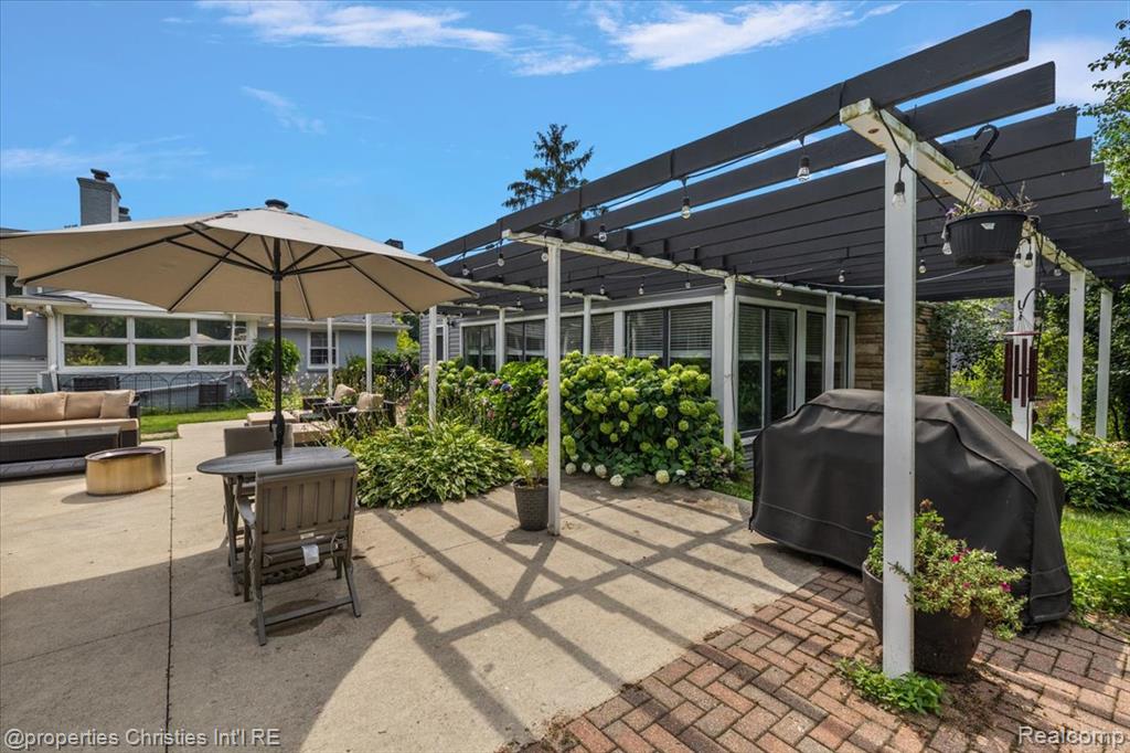 3060 Chickering Lane, Bloomfield Hills, MI 48302 — Photo 53