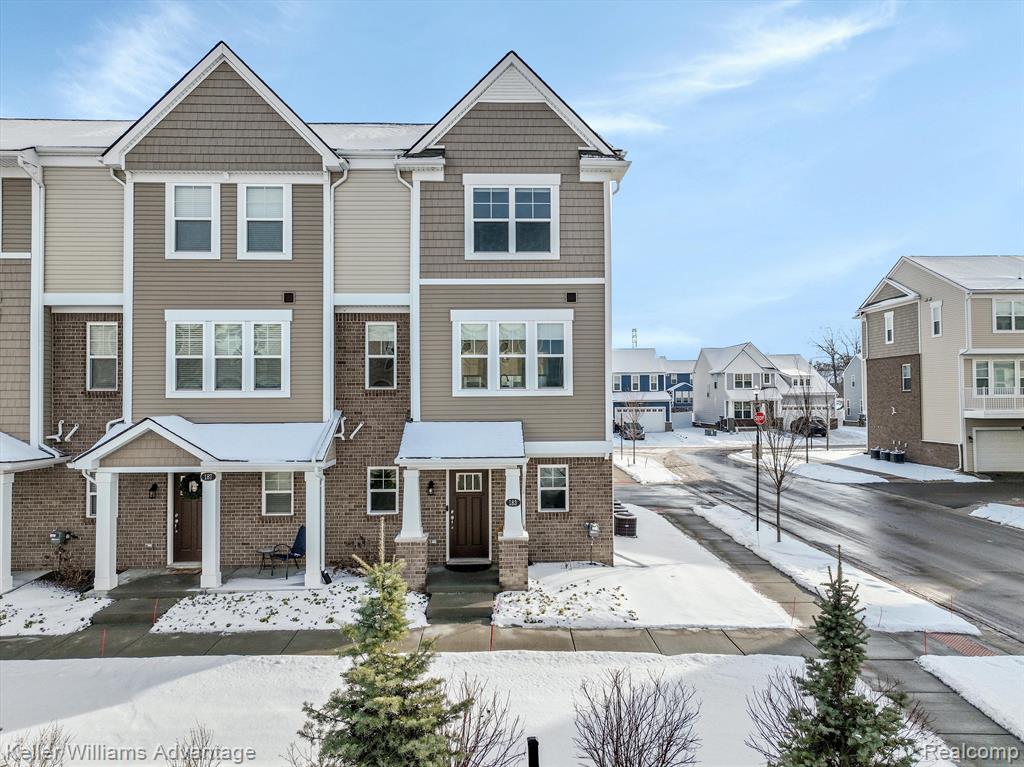 183 Monument Lane, Wixom, MI 48393 — Photo 2