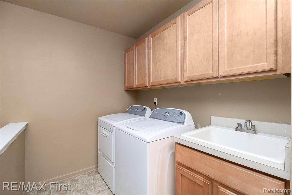 49882 Alpine, Macomb, MI 48044 — Photo 9