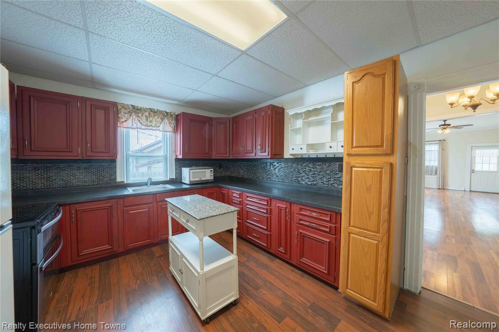 1409 Kearney Street, Port Huron, MI 48060 — Photo 6