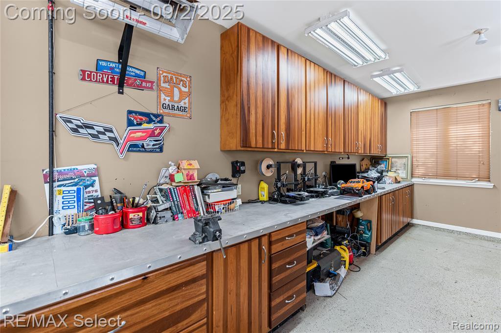 8468 Cranbrook Drive, Grand Blanc, MI 48439 — Photo 52