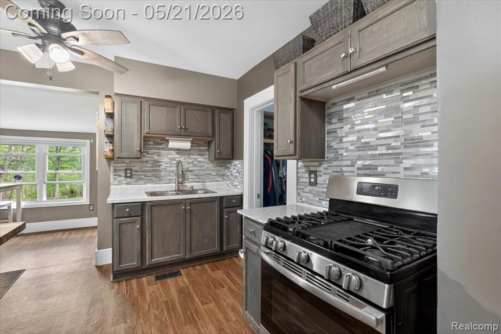 841 Sands Road, Ortonville, MI 48462 — Photo 17