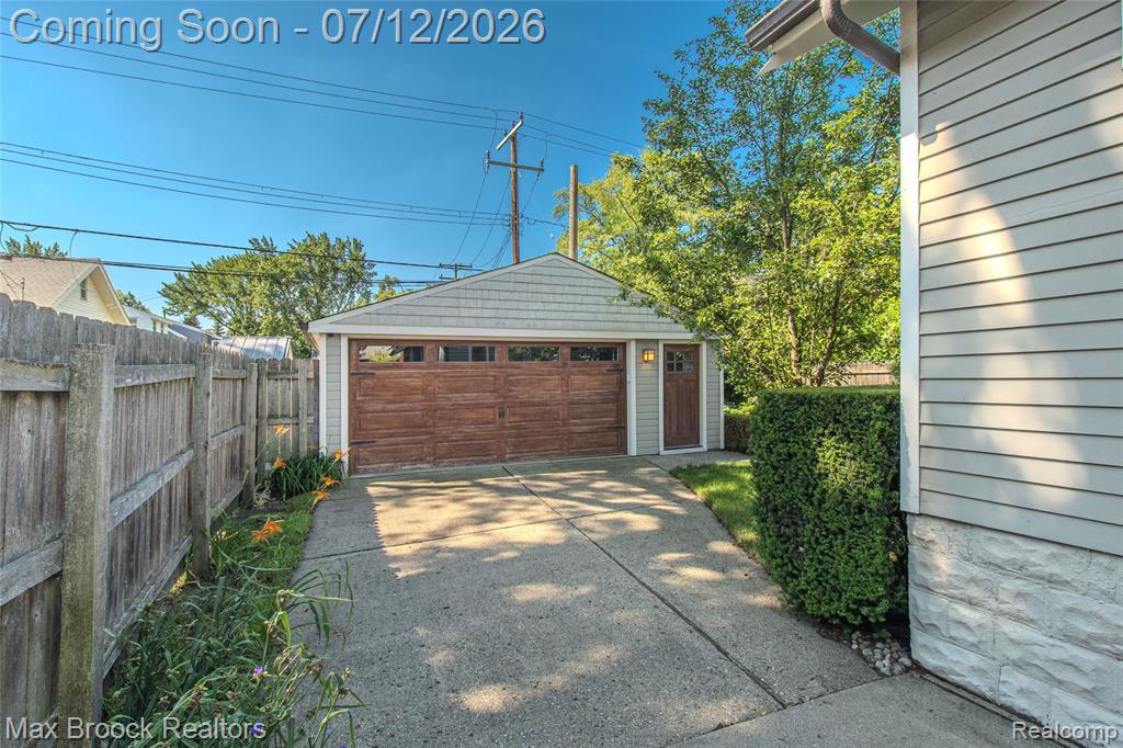 611 W 4th Street, Royal Oak, MI 48067 — Photo 70