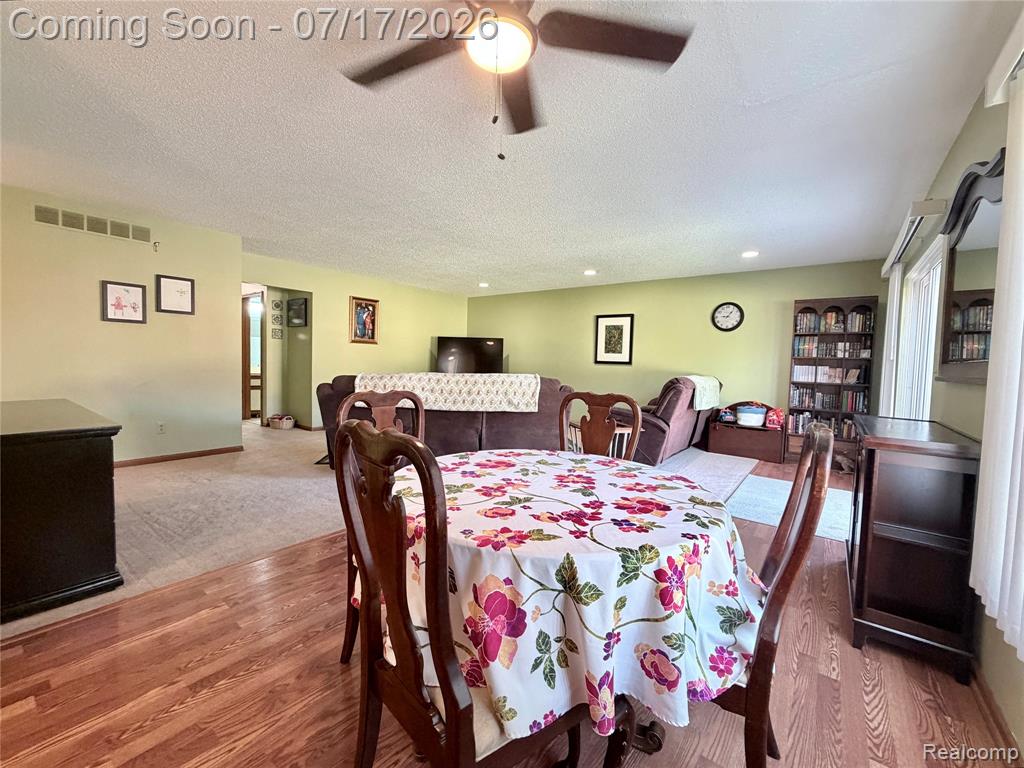 39941 Bridgeview Street, Harrison Township, MI — Photo 5
