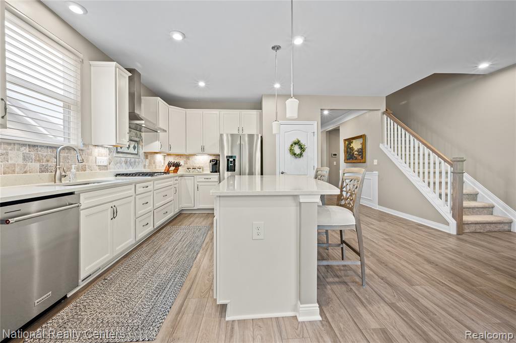 48796 Windfall Road, Novi, MI — Photo 11