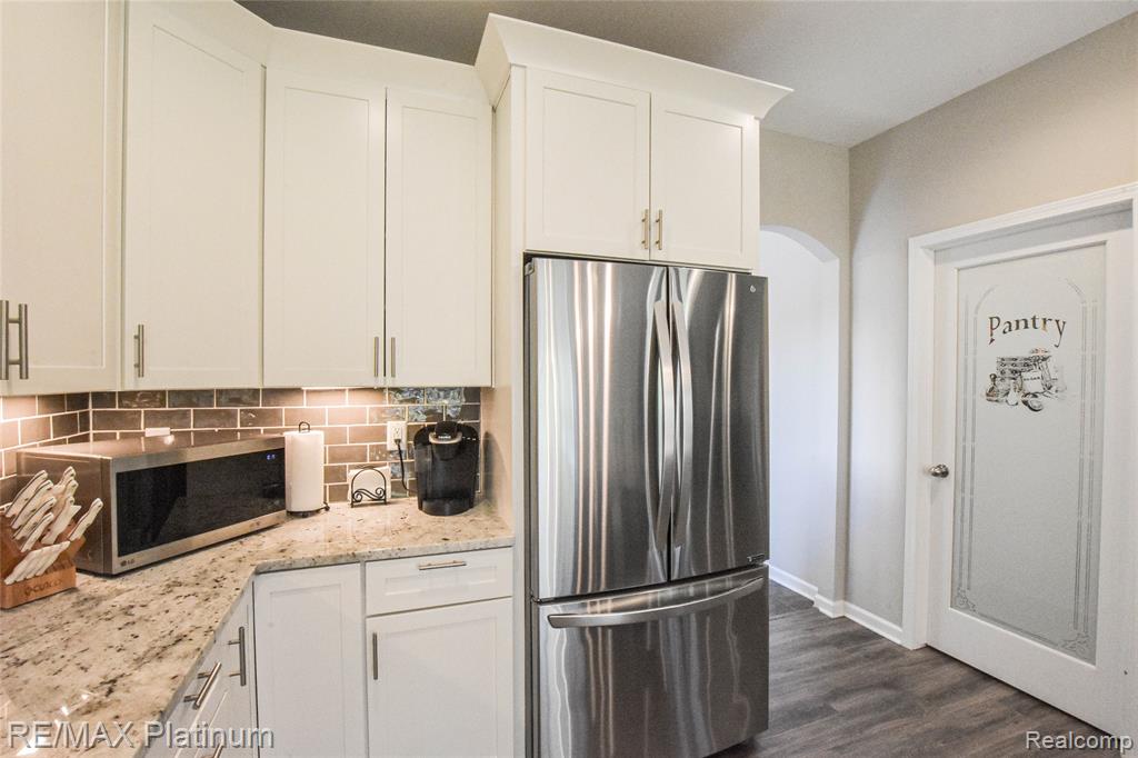 3003 Bogues View Drive, Howell, MI 48843 — Photo 20