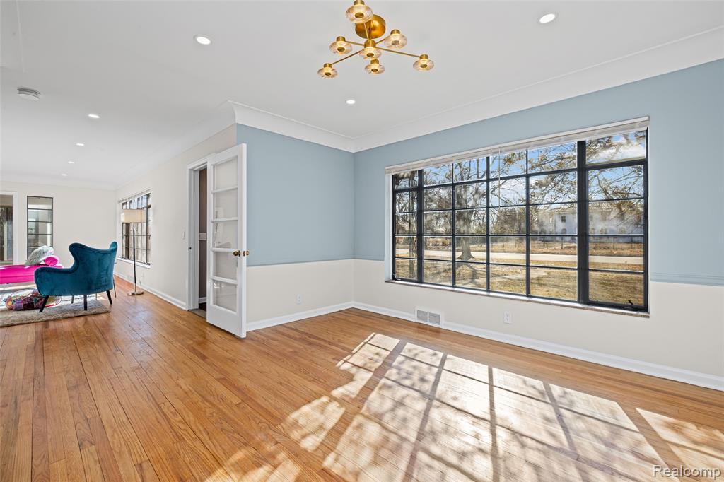 17240 Pontchartrain Blvd, Detroit, MI 48203 — Photo 13